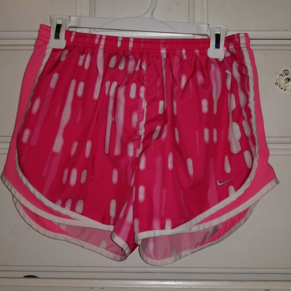 Nike shorts M